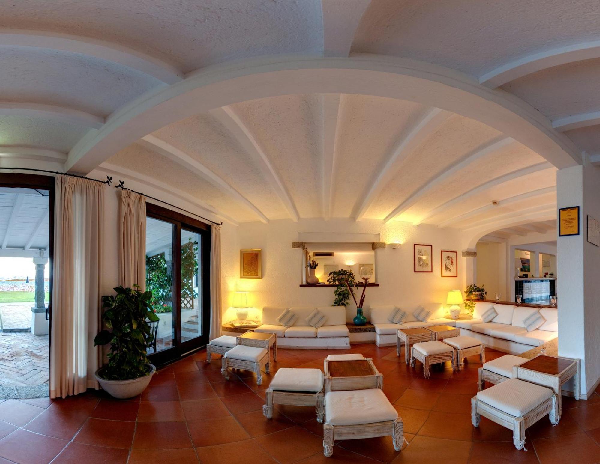 Ihr Hotel San Paolo ポルト・サン・パーオロ エクステリア 写真